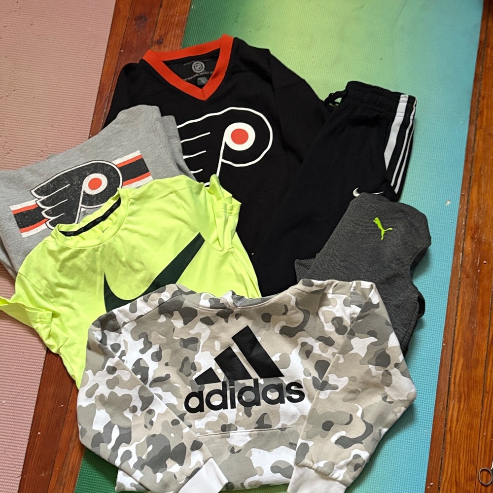 Adidas Black and Camouflage Sweatshirt with Logo